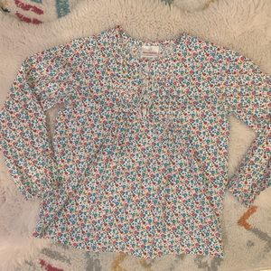 New without tags, never worn Hanna Andersson long sleeve 100% cotton, size 130